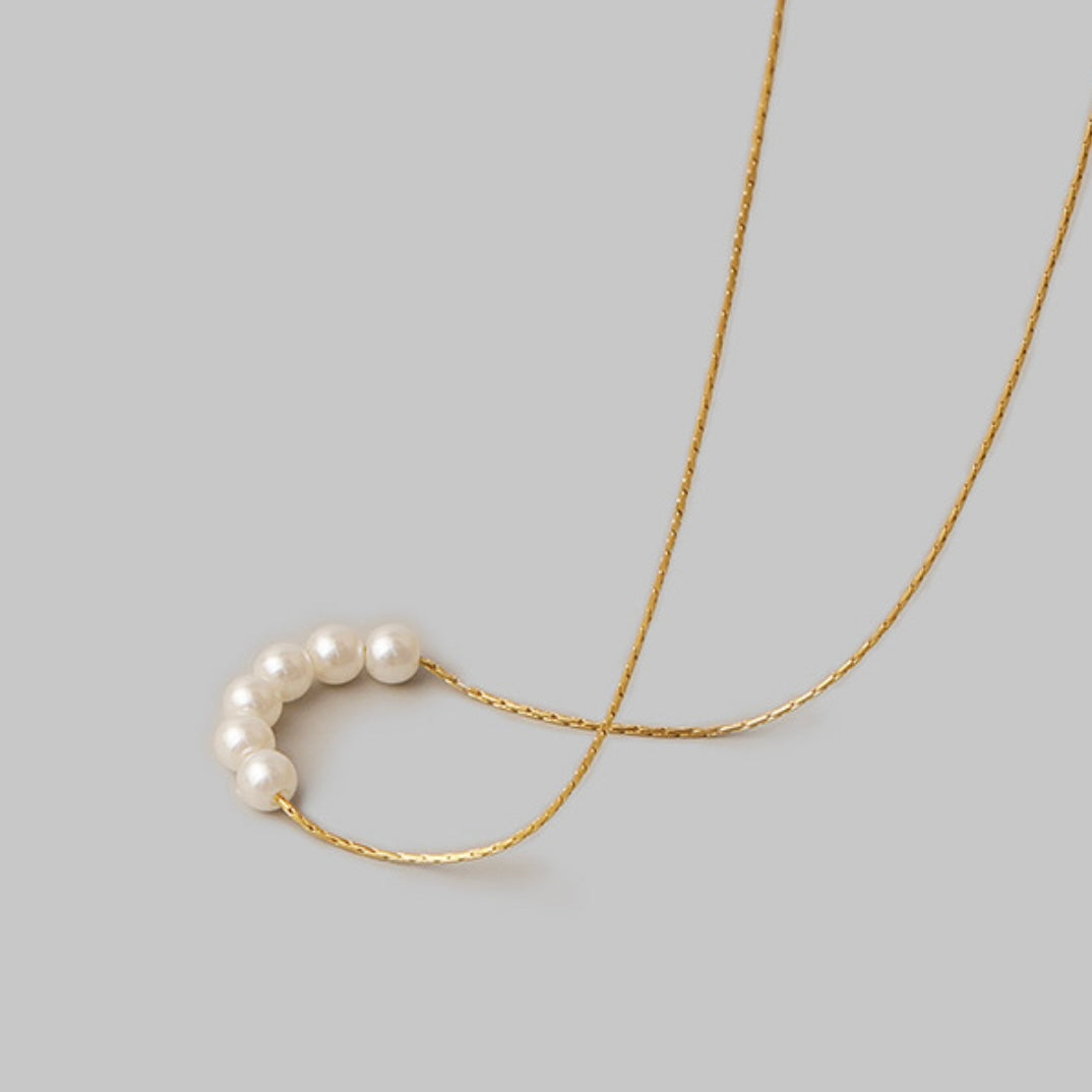 Collier Gordes — Entre pierre et lumière