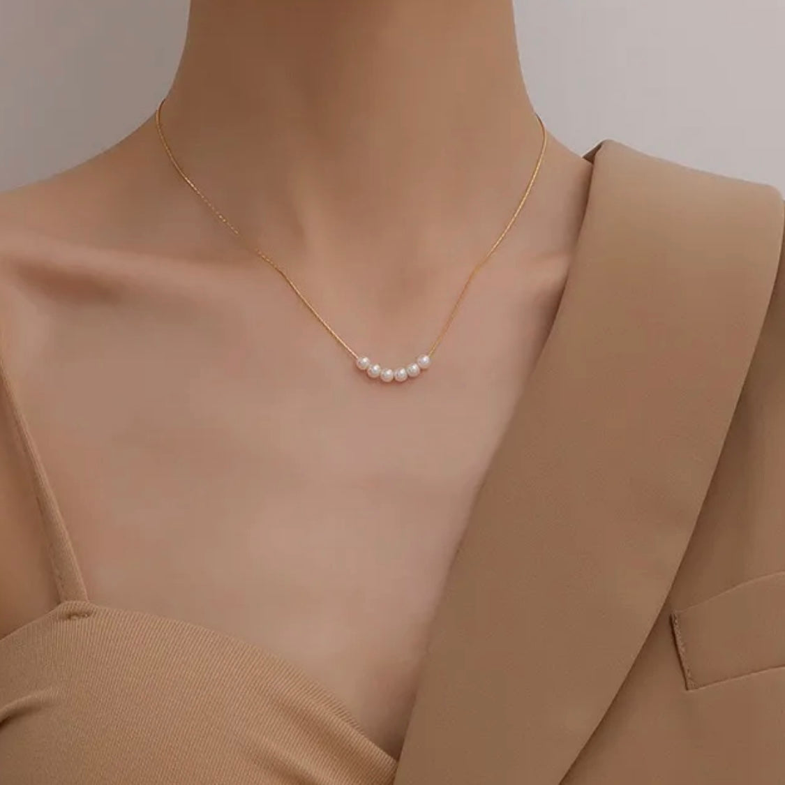 Collier Gordes — Entre pierre et lumière