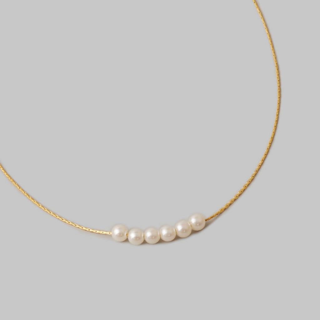 Collier Gordes — Entre pierre et lumière