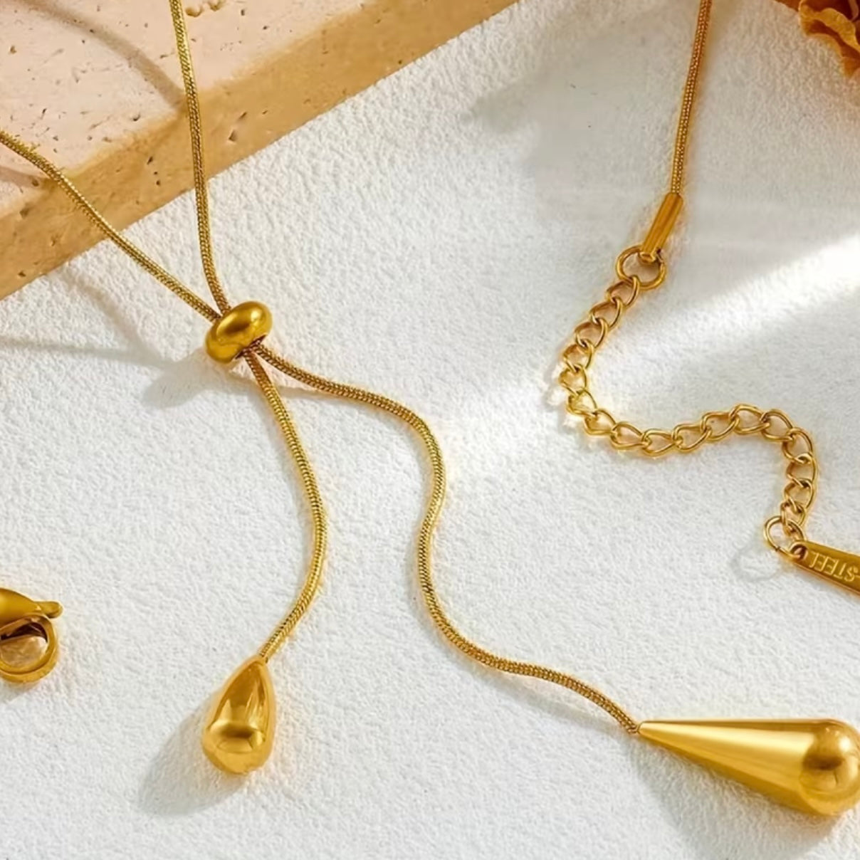 Collier Lyon — La force et la grâce