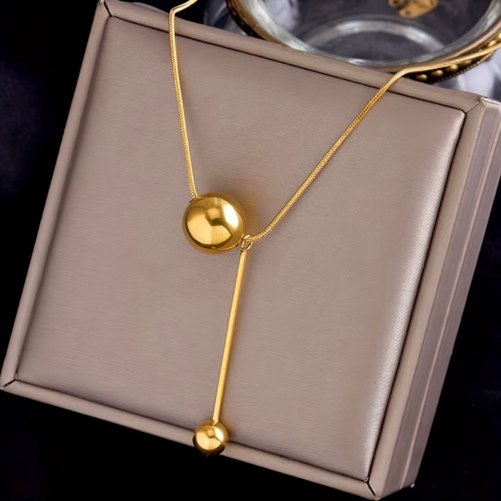 Collier Bordeaux – Le charme et le raffinement